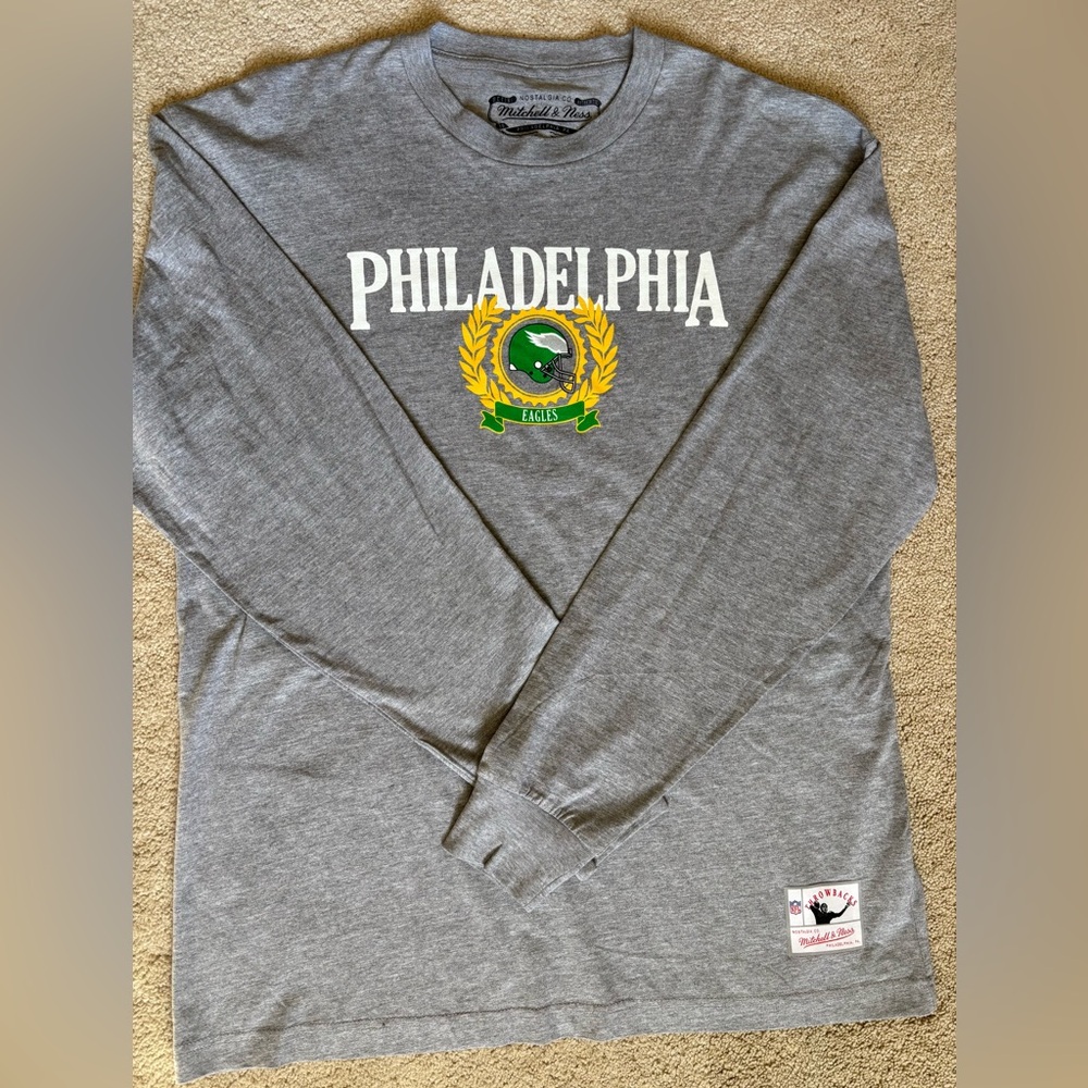 Mitchell & Ness Philadelphia Eagles Gray Long Sleeve Tee